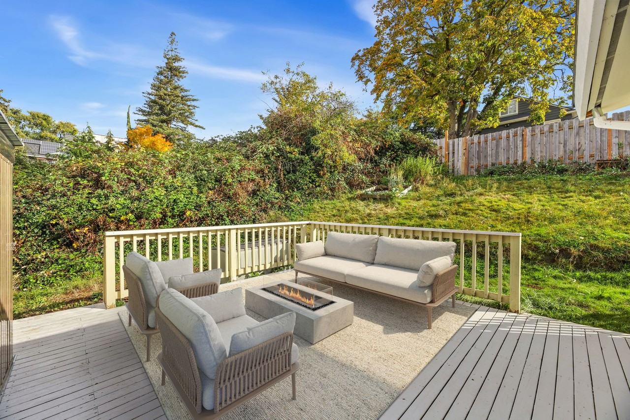 3800 37th Ave S - Photo 3 of 15