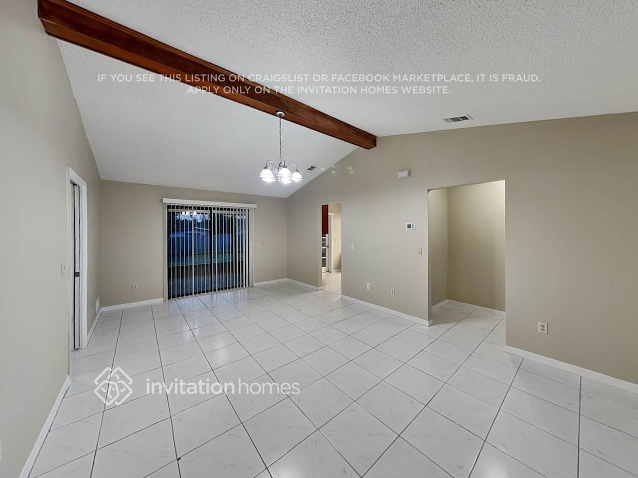 2117 E Parkton Dr - Photo 4 of 17