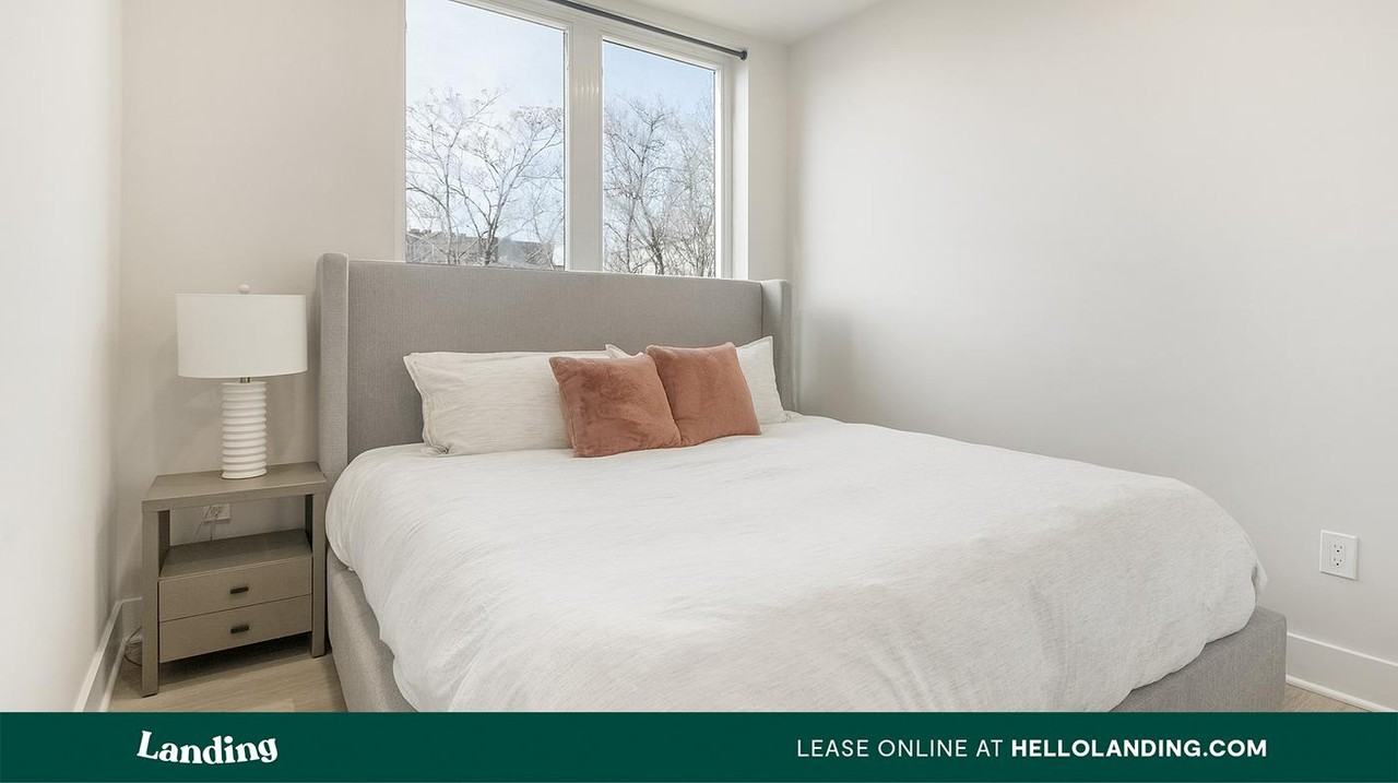 1010 17th St NE - Photo 3 of 50