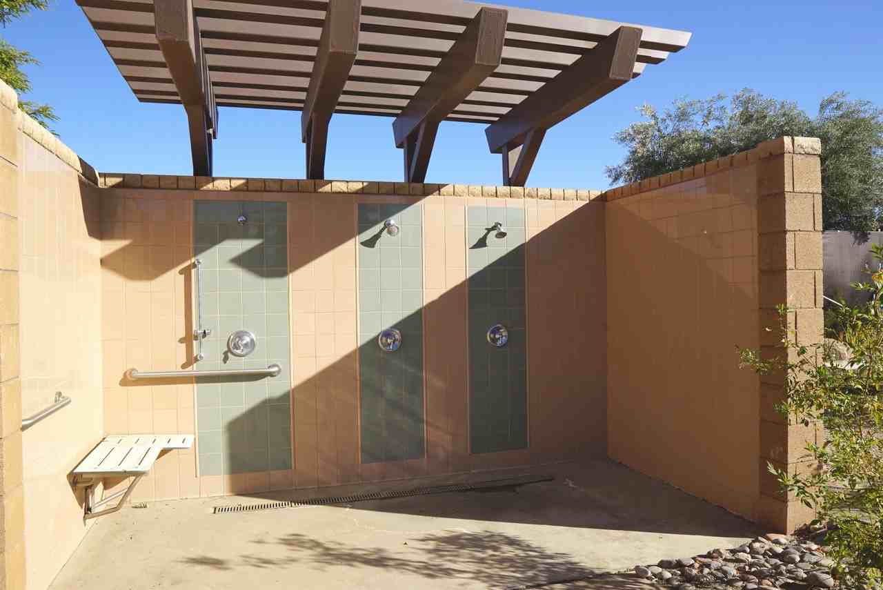 73586 Travers St - Photo 2 of 39