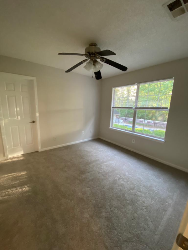 124 Luden Dr #D - Photo 7 of 17