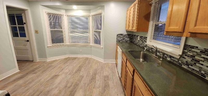 132 Pine St - Photo 6 of 12