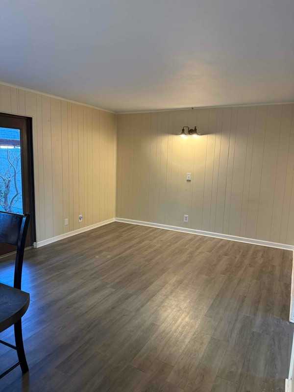 168 Lake Chateau Dr - Photo 3 of 13