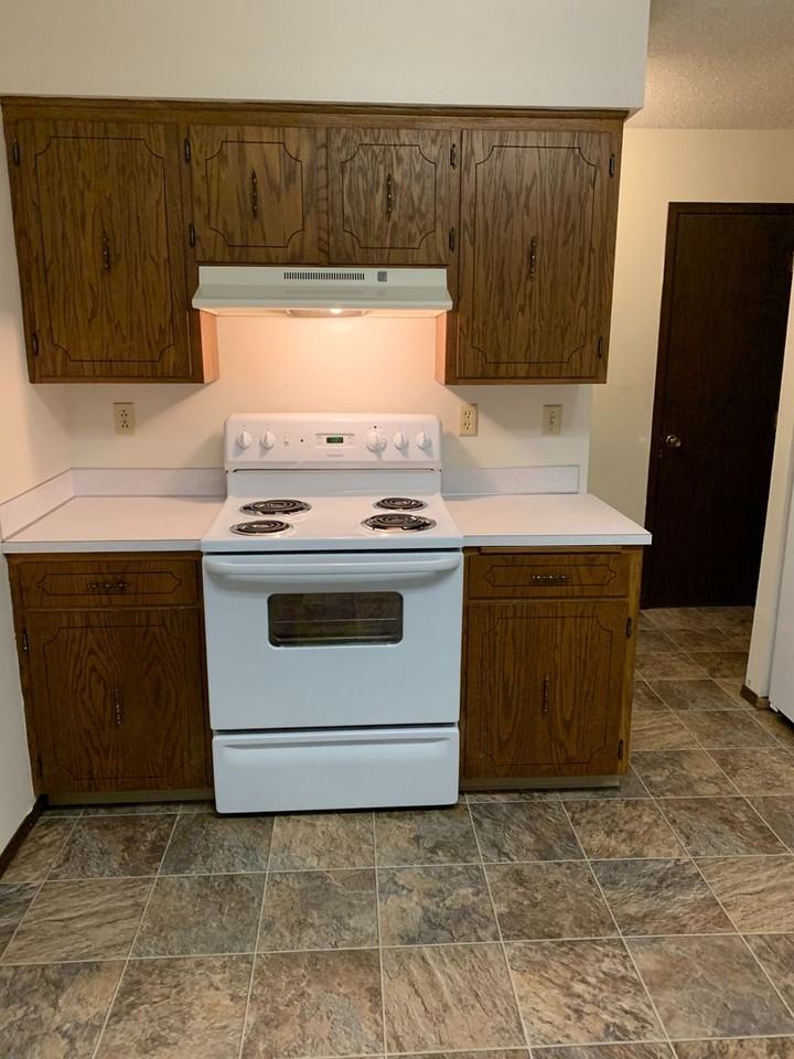Ashwood II Apartments - Photo 3 of 34