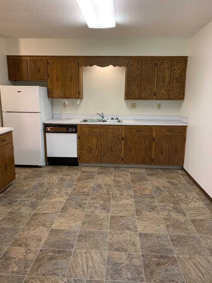 Ashwood II Apartments - Photo 4 of 34