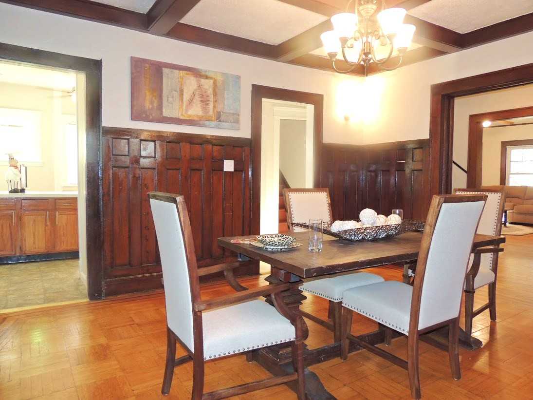 3284 Hyde Park Ave - Photo 6 of 20