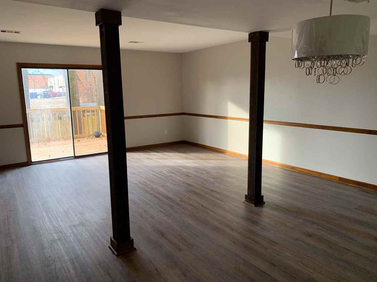 1703 Wembleton Dr - Photo 4 of 8