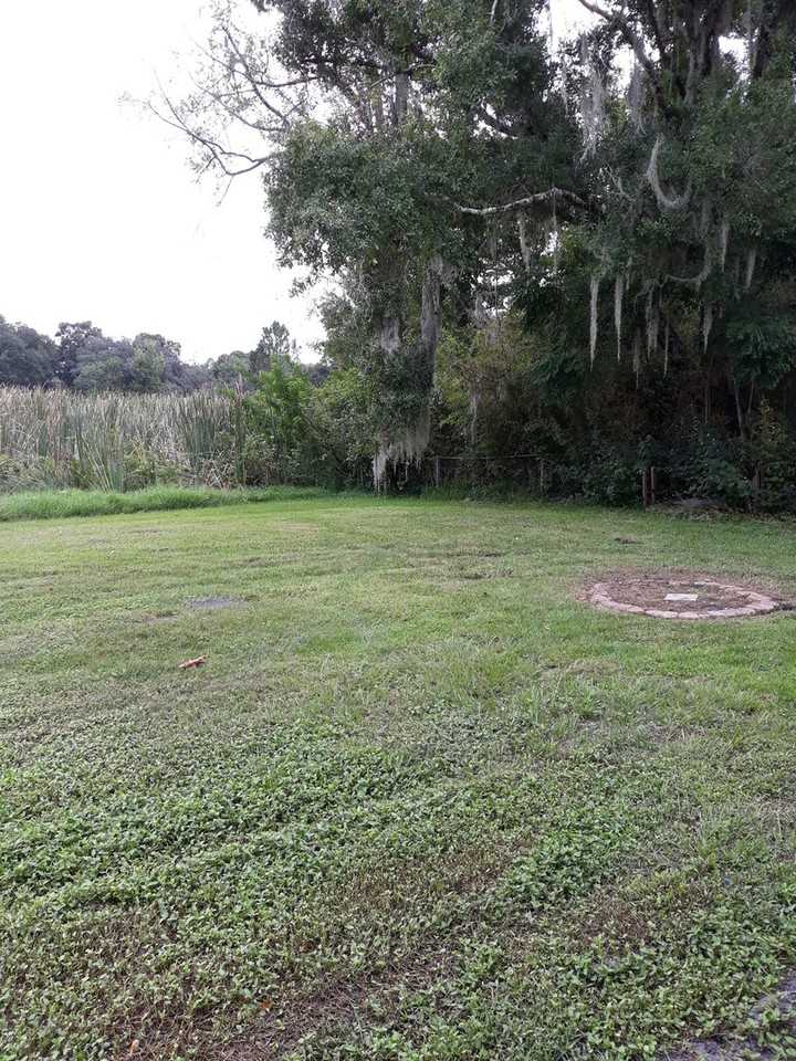 711 Tropical Ave - Photo 6 of 10