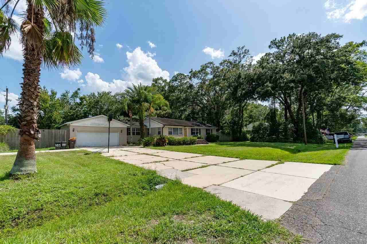 6806 Mcmullin St - Photo 2 of 22