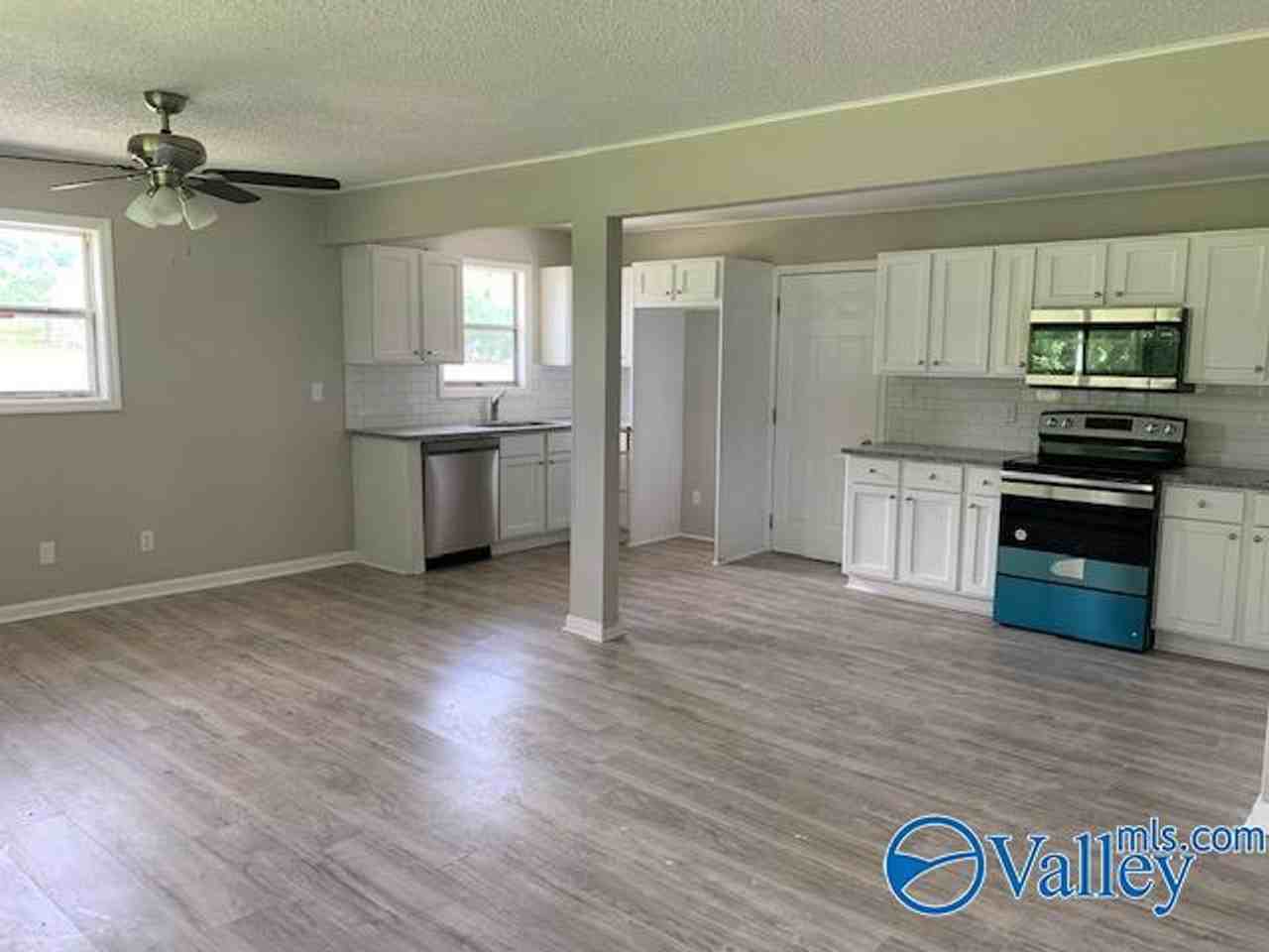 2137 County Lake Rd - Photo 3 of 14