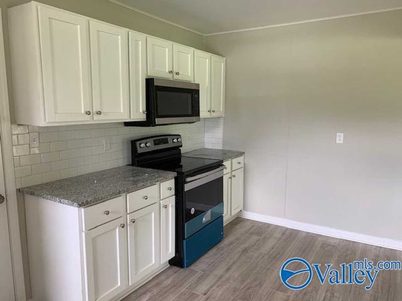2137 County Lake Rd - Photo 4 of 14