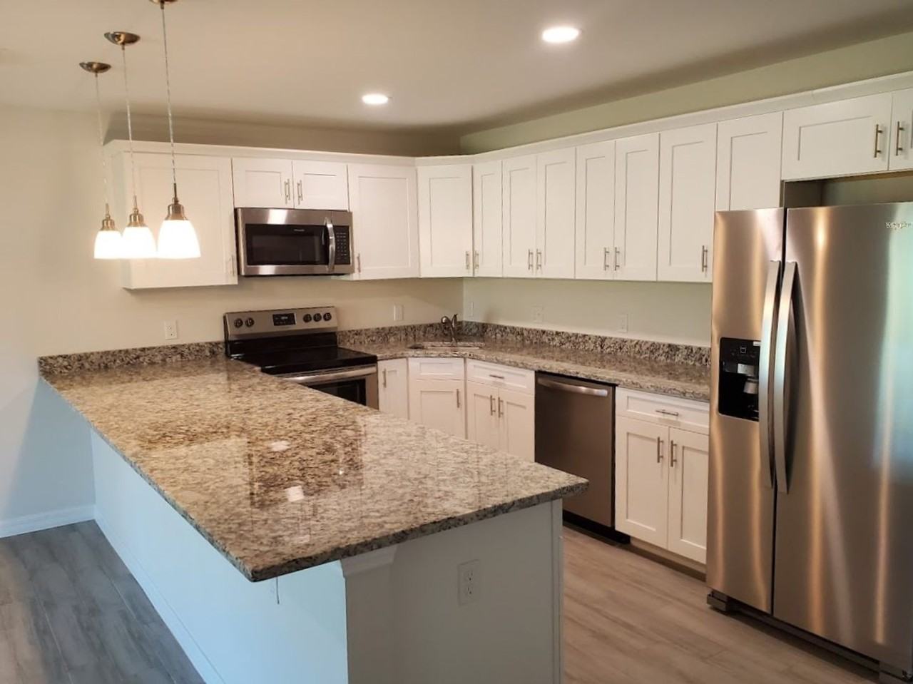 4738 13th St Sw - Photo 2 of 19