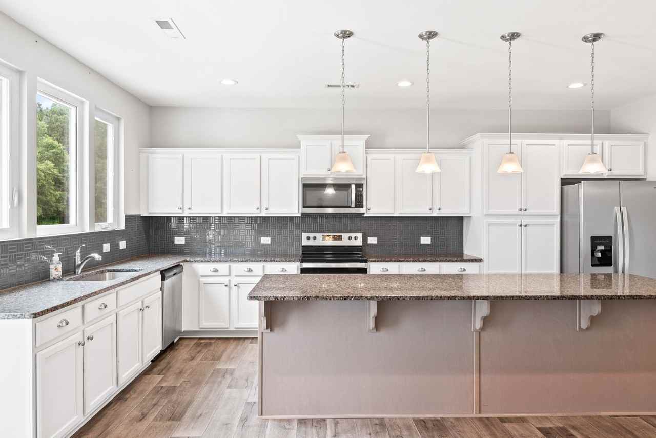 219 Norris Farm Dr - Photo 7 of 24