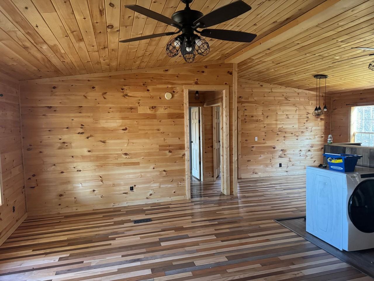 810 Layman Dr - Photo 3 of 26