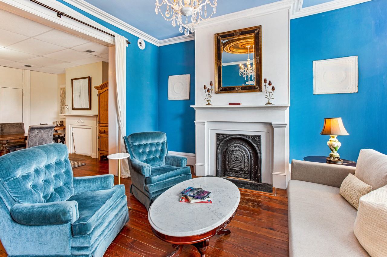 239 Abercorn St #2 - Photo 3 of 20