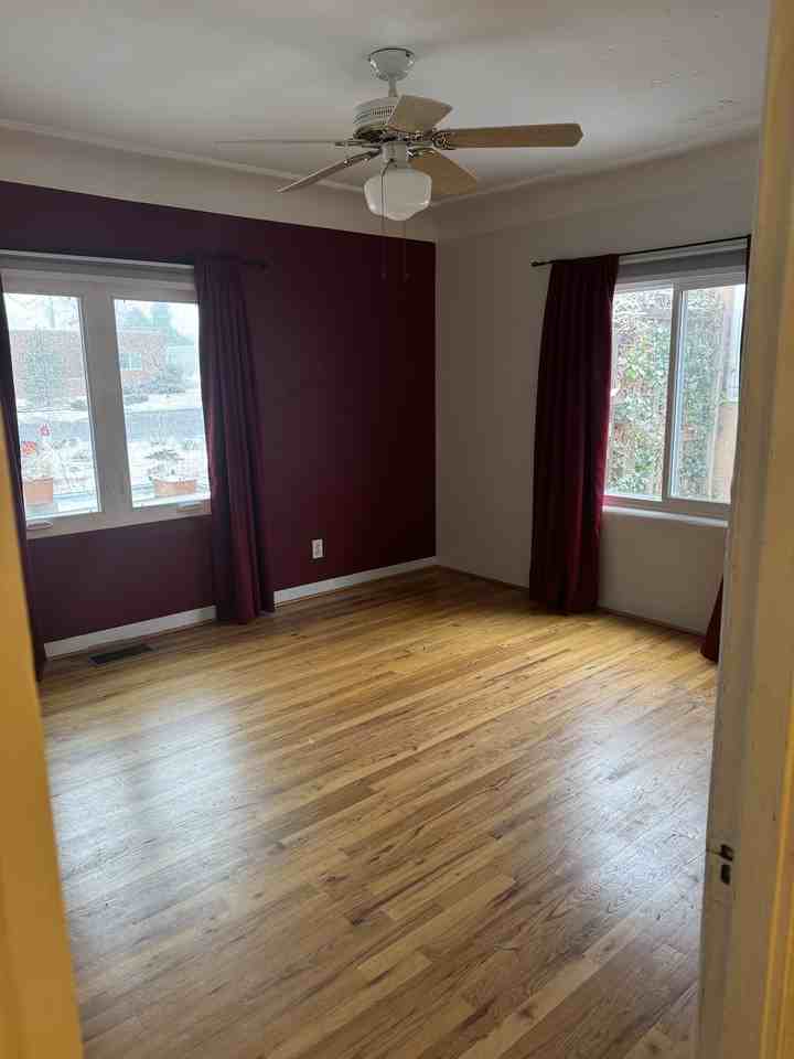 421 Amherst Dr Se #NA - Photo 3 of 16