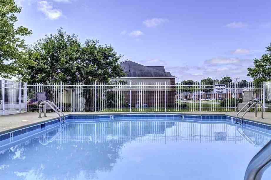 Miller Town Apartments - Photo 7 of 26