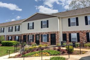 featured image of 800 Cheyenne Blvd