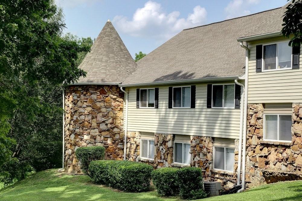 Biltmore Place - Photo 4 of 19