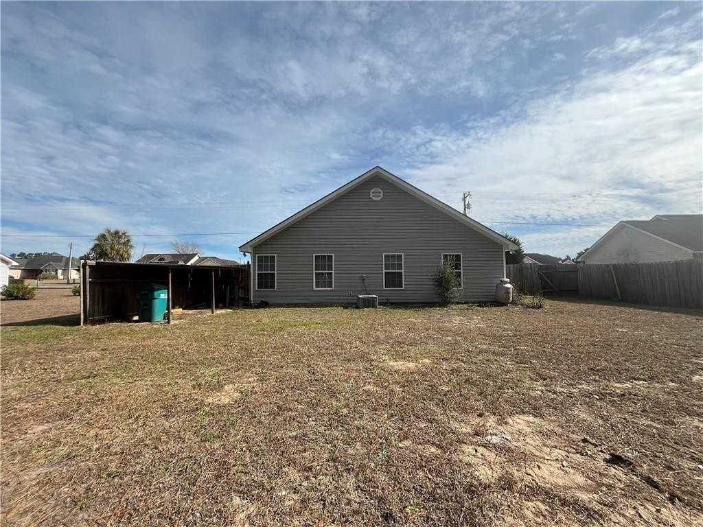 1191 Halyard Way Se - Photo 5 of 13