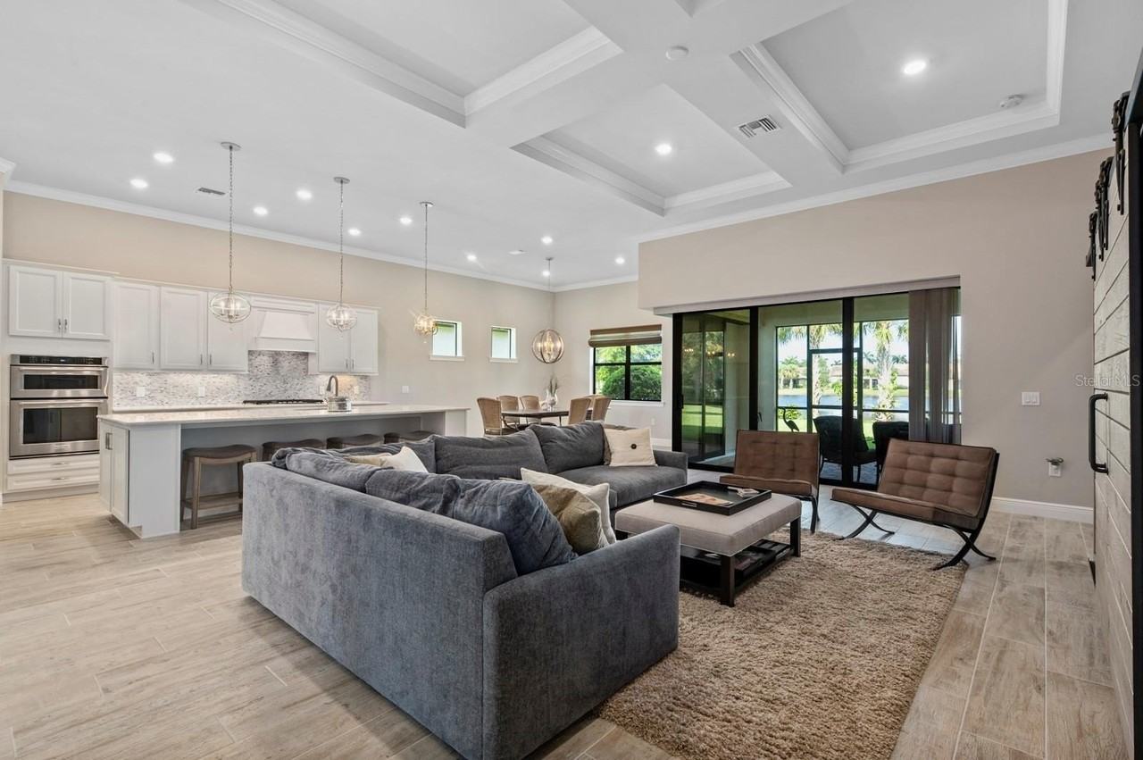 5610 Rain Lily Ct - Photo 6 of 29