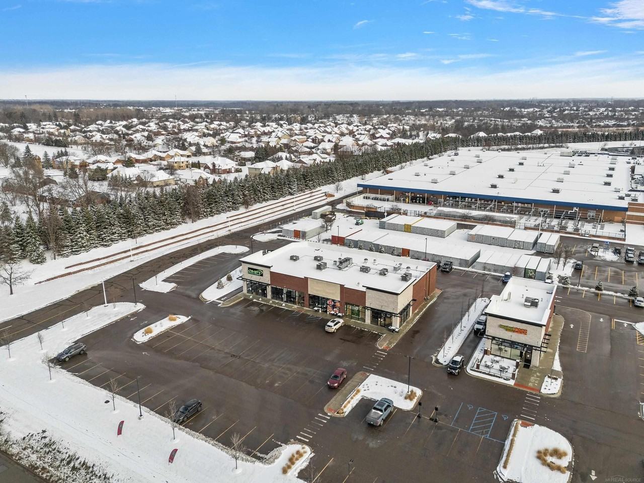 57336 Van Dyke Rd - Photo 2 of 6