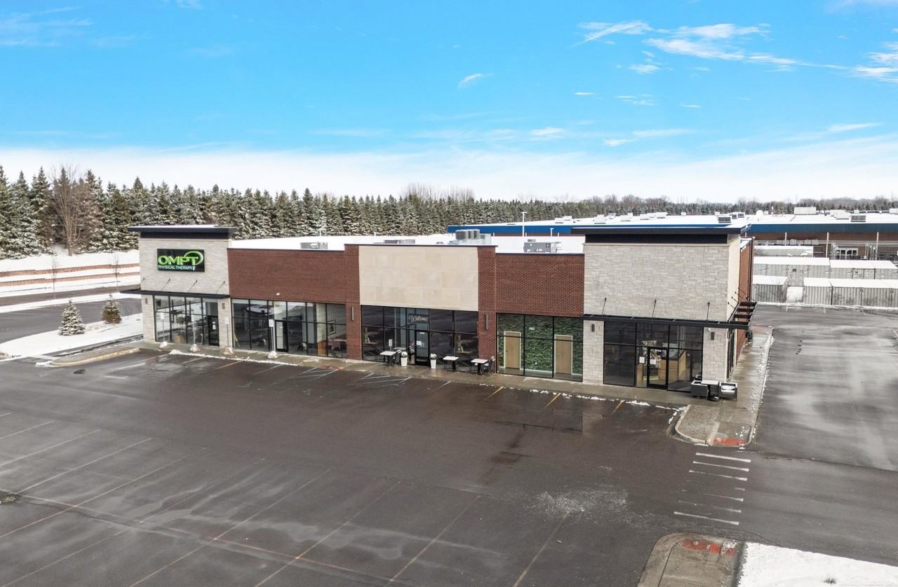 57336 Van Dyke Rd - Photo 4 of 6