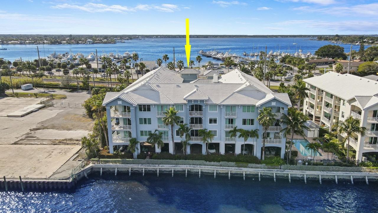 215 Nw Flagler Ave #301 - Photo 6 of 34