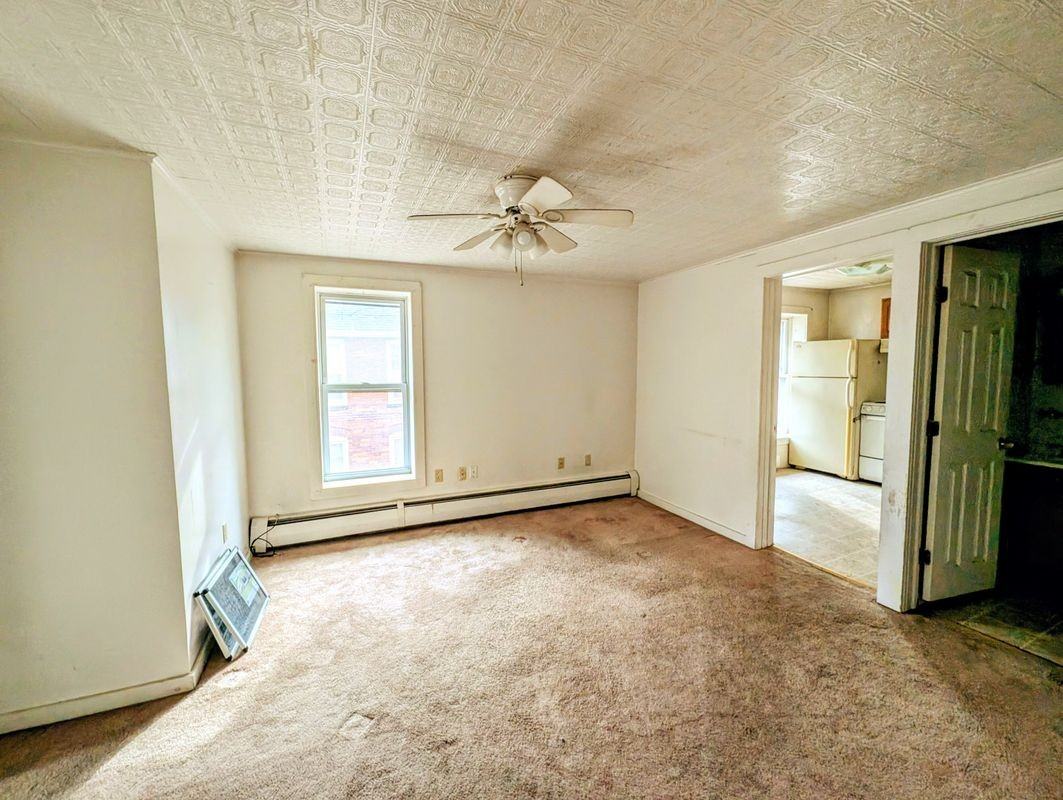 306 Bishop Ave - Photo 2 of 14