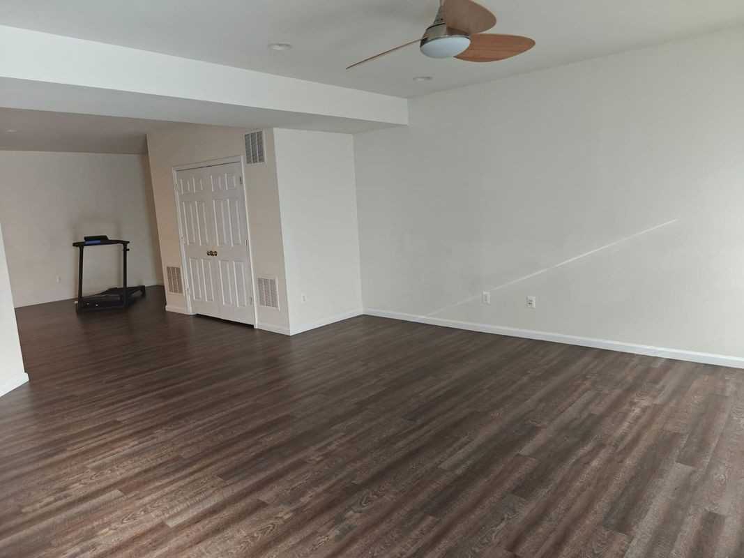 3395 Oakham Mount Dr - Photo 3 of 25