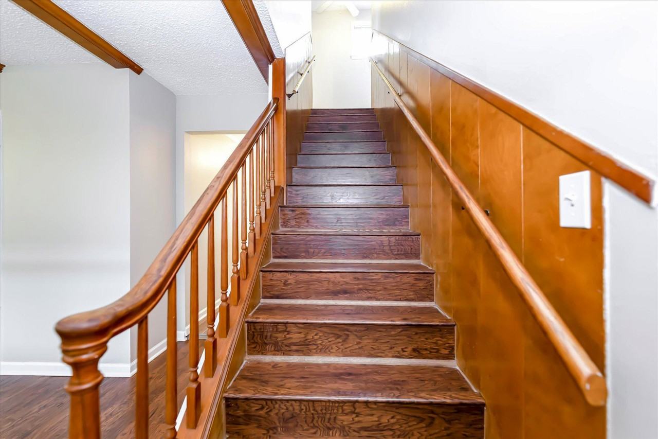 Springtime Ln - Photo 6 of 17