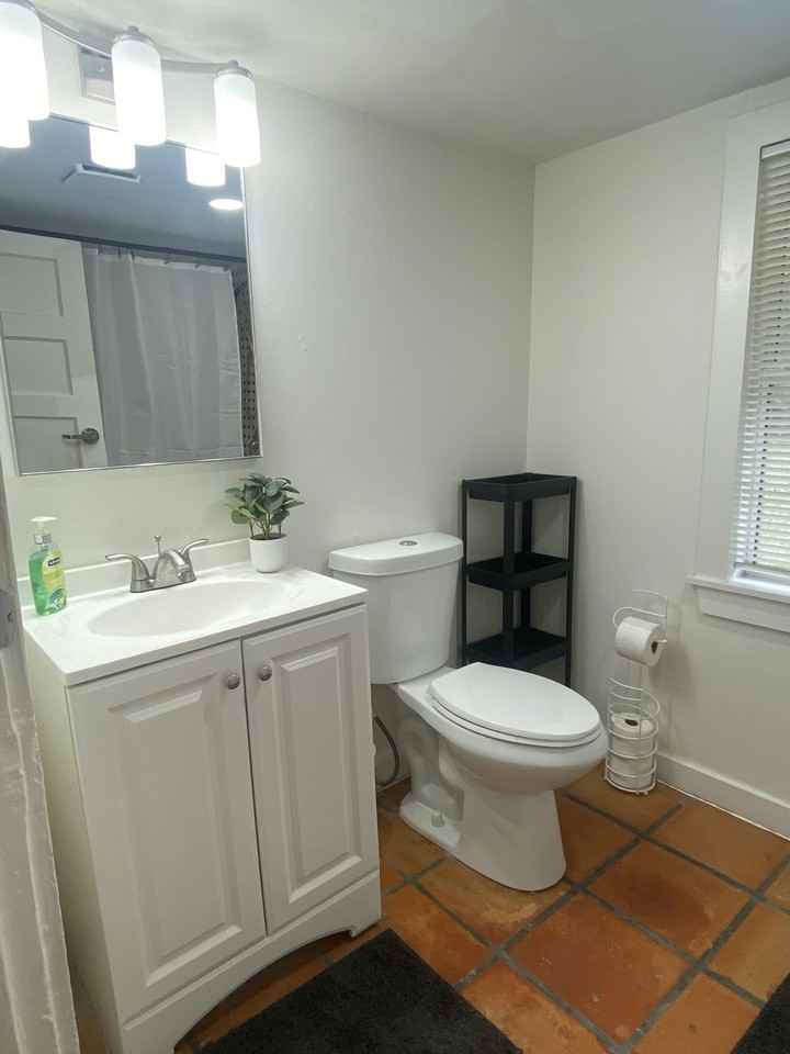 Avenue B - Photo 2 of 10