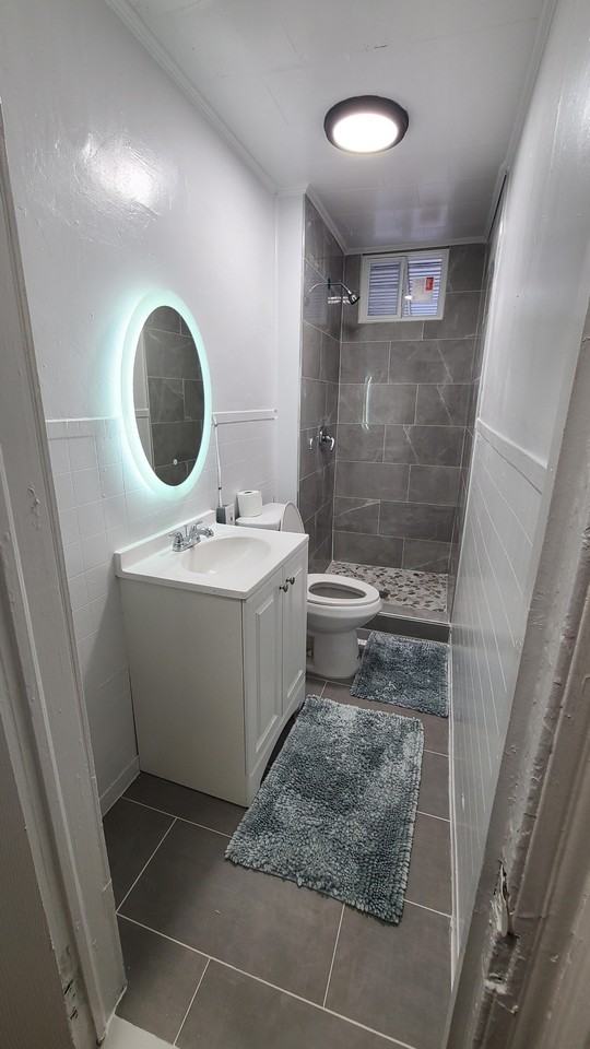 North Belnord Avenue - Photo 2 of 18