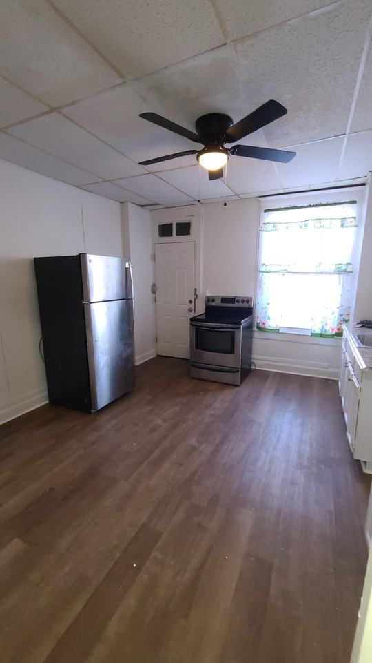 North Belnord Avenue - Photo 5 of 18