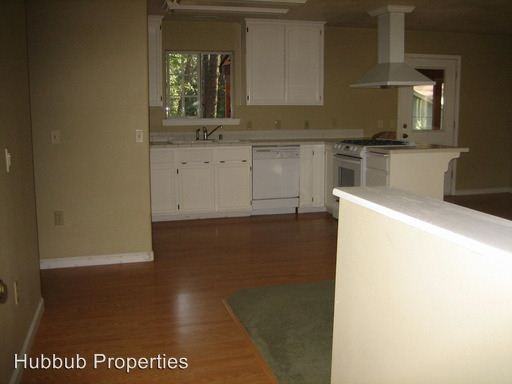 30585 Figaro Dr - Photo 3 of 10