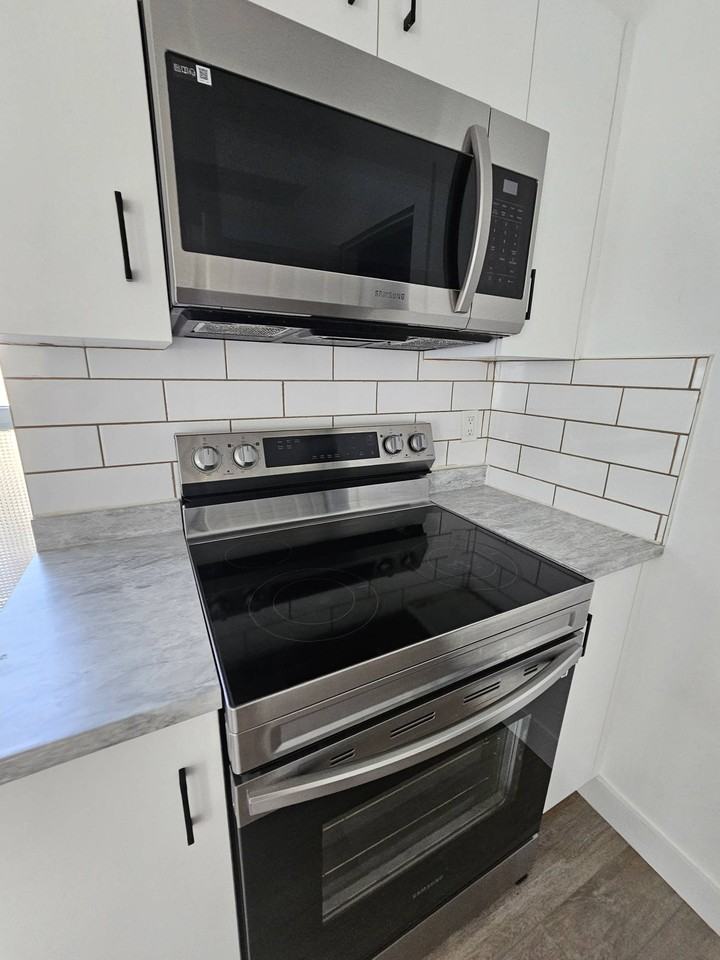 87 Weldon St #102 - Photo 5 of 12