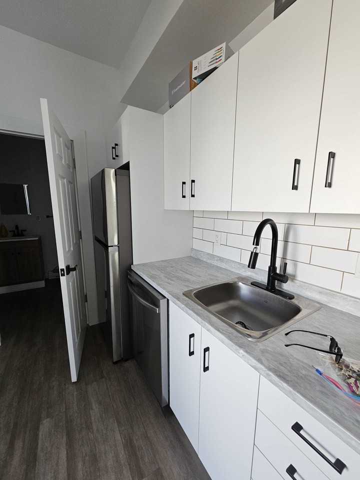 87 Weldon St #102 - Photo 6 of 12