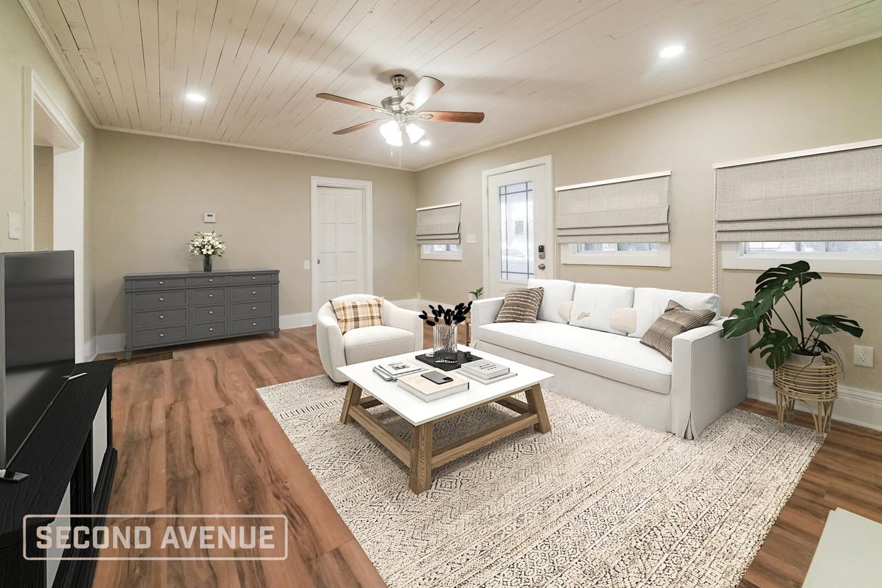 203 Maple St - Photo 2 of 28