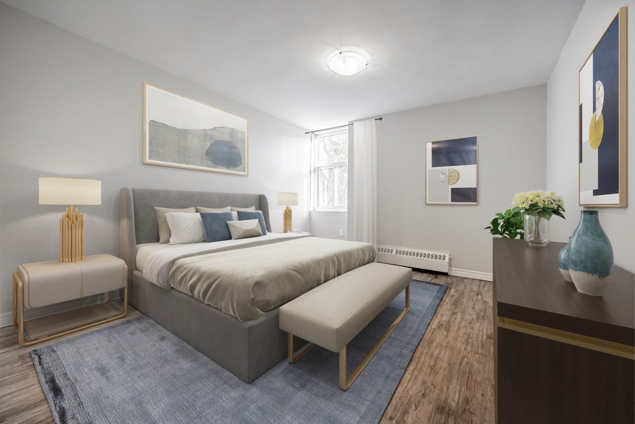 780 Wonderland Road South - Photo 6 of 14