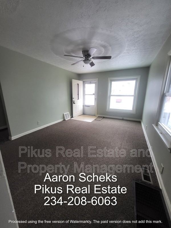 625 Hollibaugh Ave - Photo 3 of 15