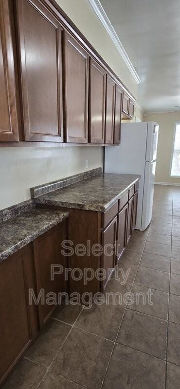 3510 Glencairn Dr - Photo 3 of 24