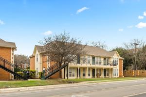 featured image of 104 Mosscliff Cir #10