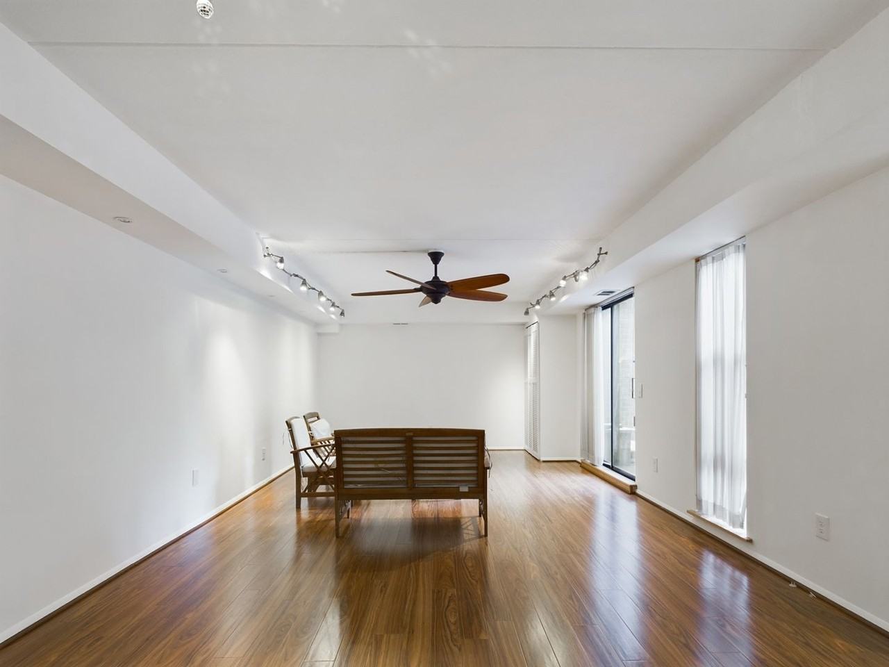 130 Spruce St - Photo 2 of 27