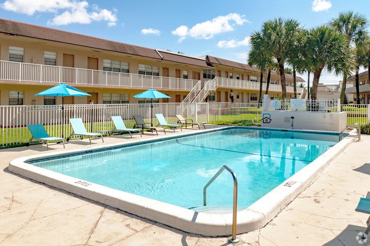 Bicycle Club - Photo 2 of 28