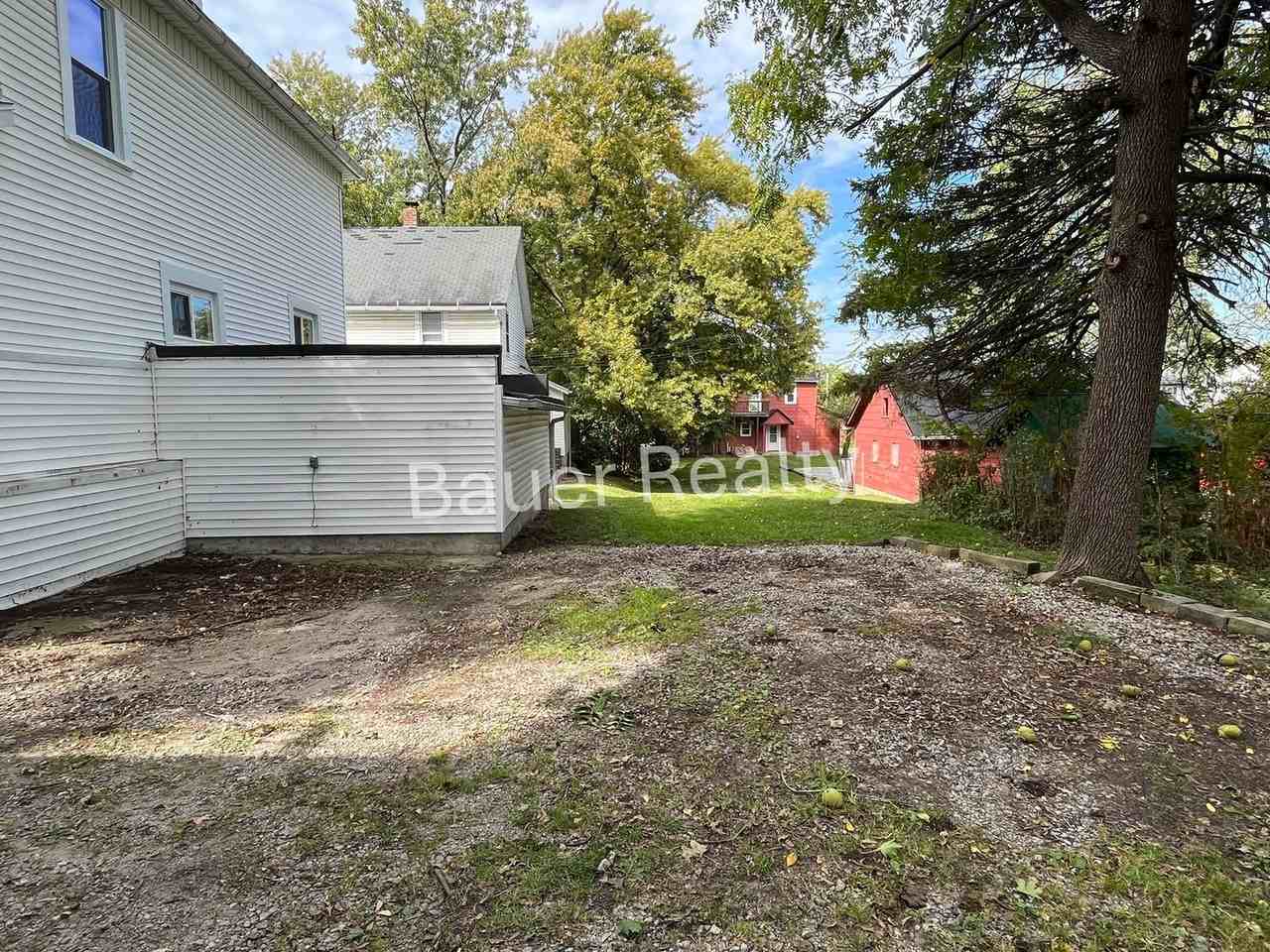 521 Arthur St - Photo 5 of 23