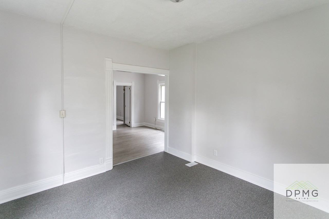 206 S Hosmer St - Photo 6 of 29