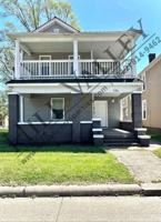 featured image of 706 S 7th St
