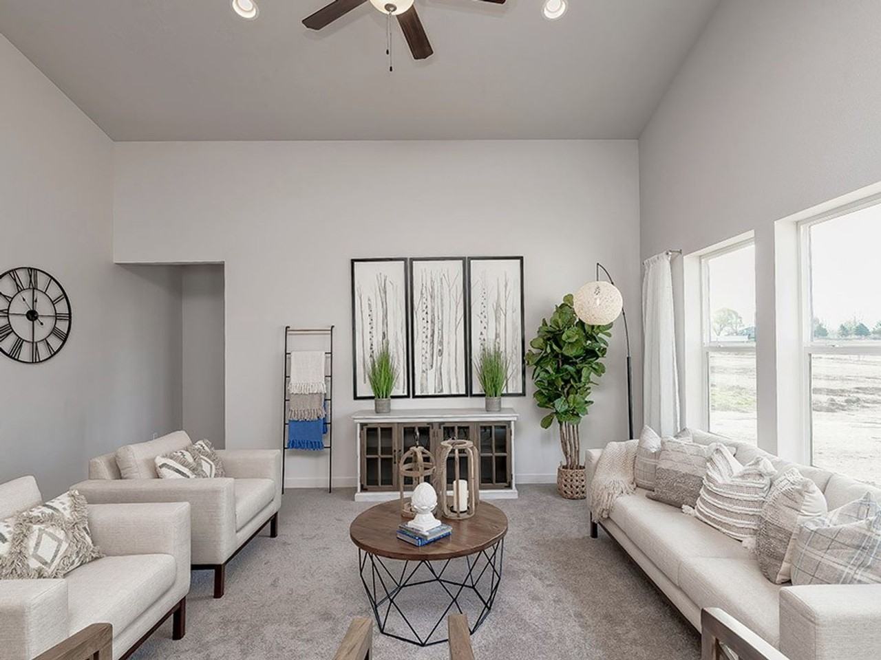 7589 E Declaration Dr - Photo 5 of 12