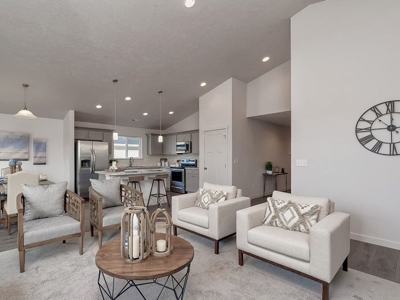 7589 E Declaration Dr - Photo 6 of 12