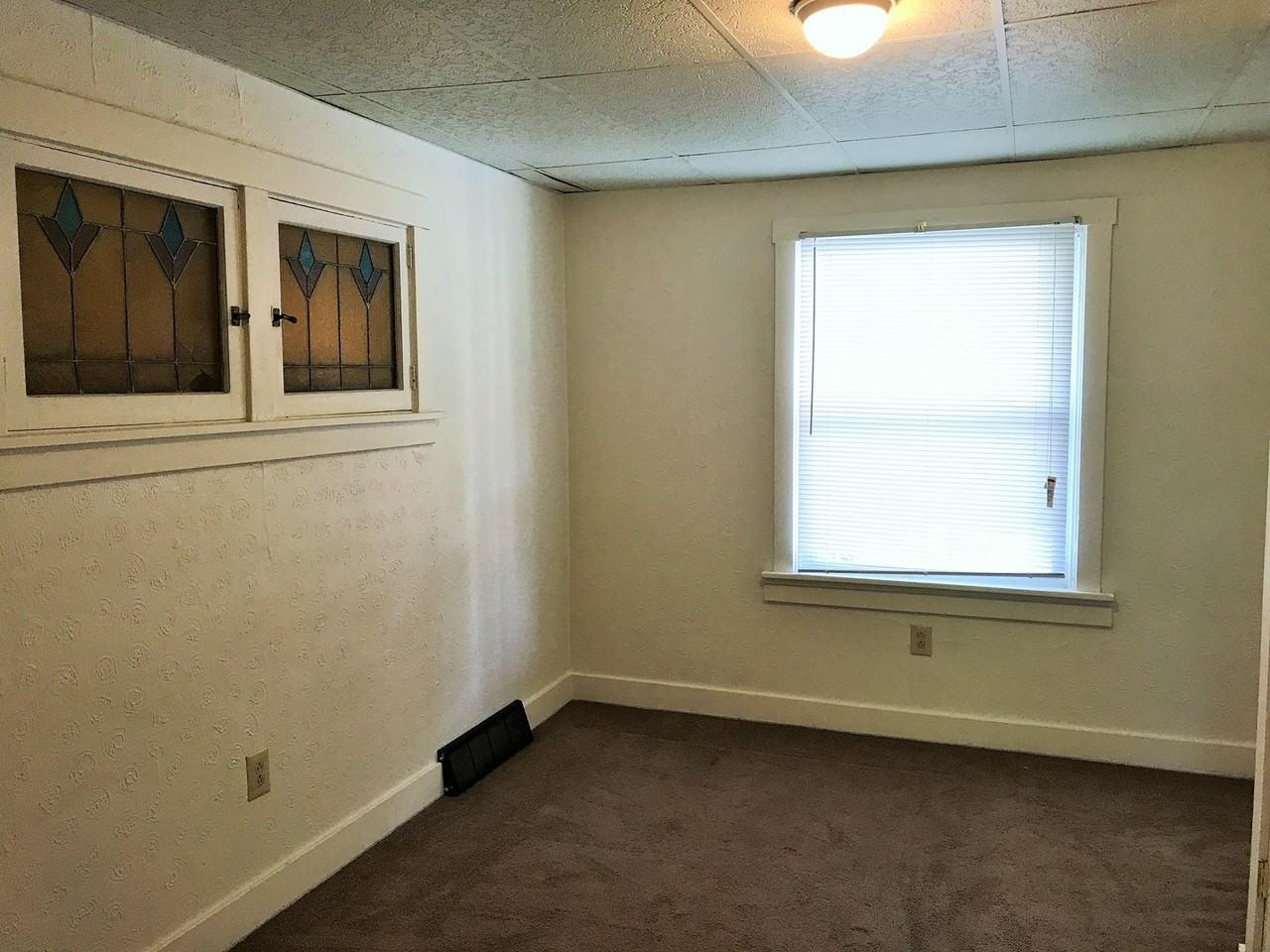 3331 Niagara St - Photo 4 of 15